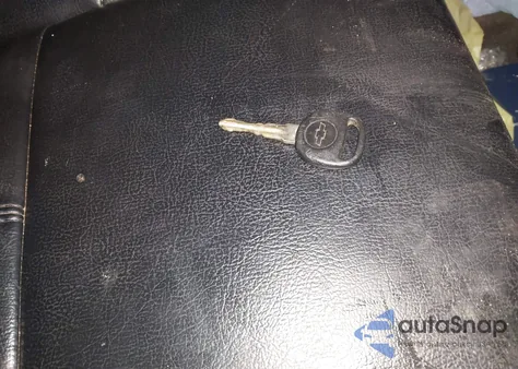 2010 Chevrolet Silverado 1500 Lt from USA, damaged, VIN 3GCRKSE3XAG182481